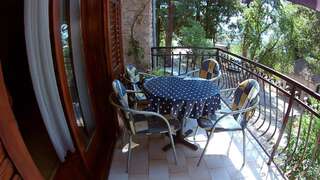 Апартаменты Vuksanovic Apartment Херцег-Нови Апартаменты с балконом-29